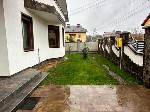 дом по адресу пгт. Рудно, Леси Украинки ул.