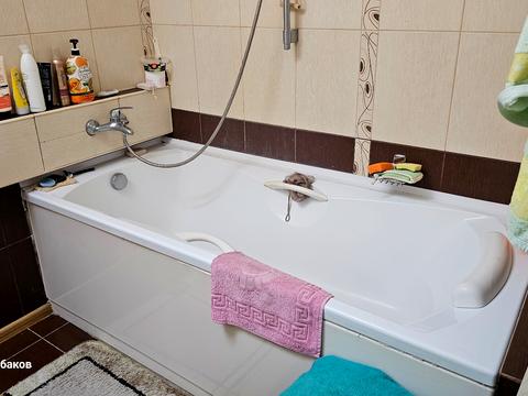 будинок за адресою Квітнева