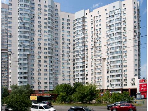 квартира по адресу Александра Мишуги ул., 8