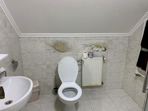 коммерческая по адресу пгт. Жденево, Центральна, 50