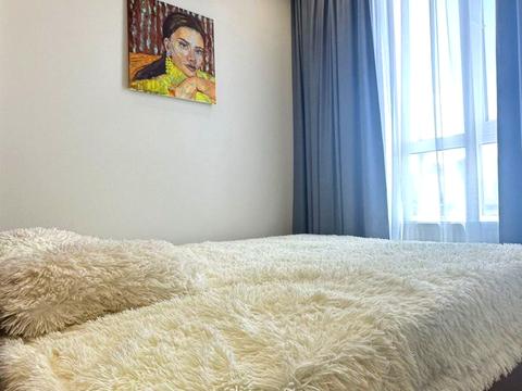 квартира за адресою Дніпровська набережна вул., 17-К