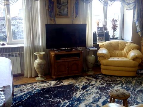 комната по адресу Левка Лукьяненко ул. (Маршала Тимошенко), 2-Л