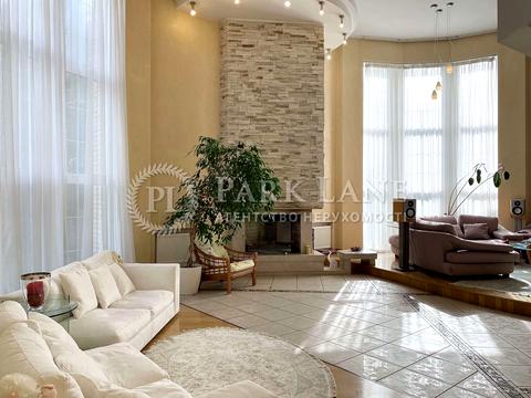 будинок за адресою Борщагівська вул.