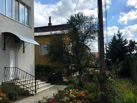 квартира по адресу Ивана Франко ул., 1