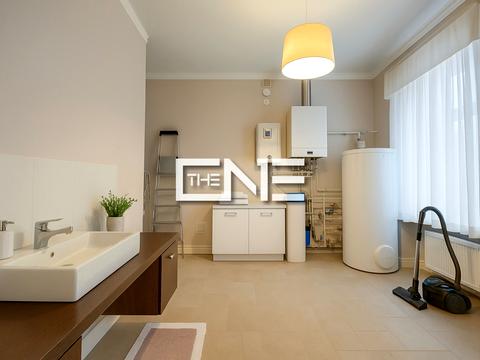 комерційна за адресою Івана Козловського пров., 4