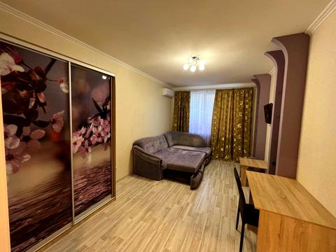 квартира за адресою В'ячеслава Чорновола вул., 6-А