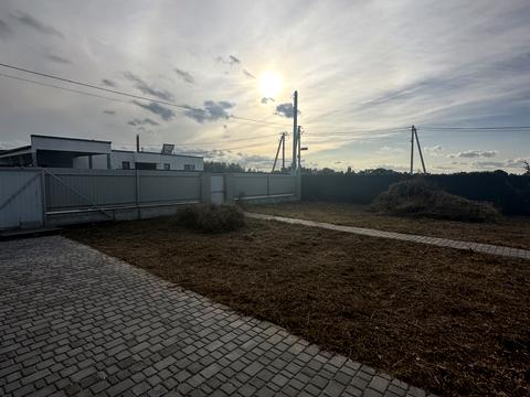 будинок за адресою Сунична