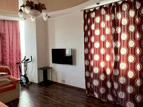 квартира за адресою Перлинна вул., 1