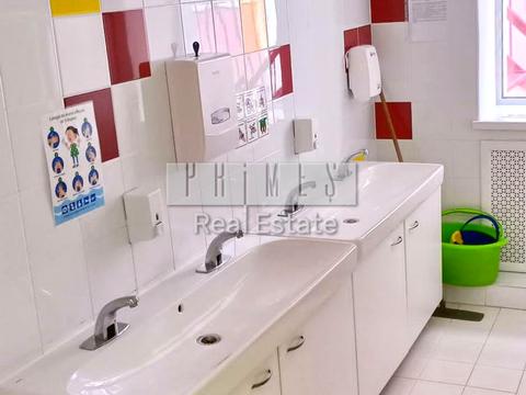 комерційна за адресою Борщагівська вул., 204 к2