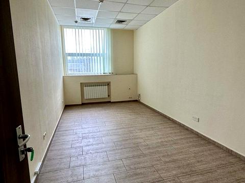 комерційна за адресою Новокостянтинівська вул., 13/10
