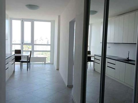 квартира за адресою Миколи Гулака вул., 4