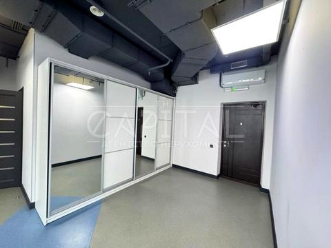 коммерческая по адресу Днепровская набережная ул., 26