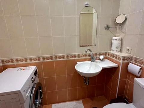 будинок за адресою Центральна вул.