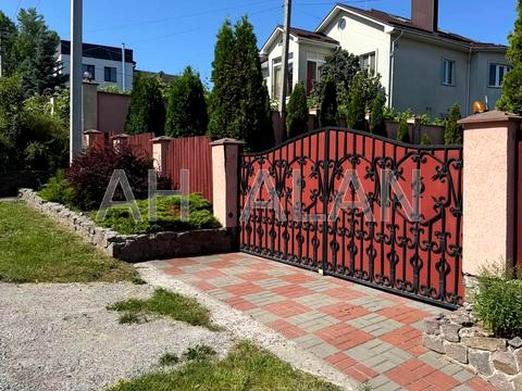 будинок за адресою Лесі Українки вул.
