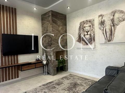 будинок за адресою Абрикосова вул.