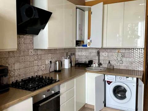 квартира за адресою Центральна вул., 5