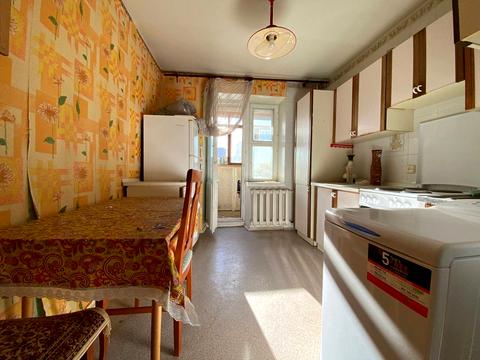 квартира за адресою Стадіонна вул., 6