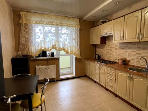 квартира за адресою Перемоги просп., 53б