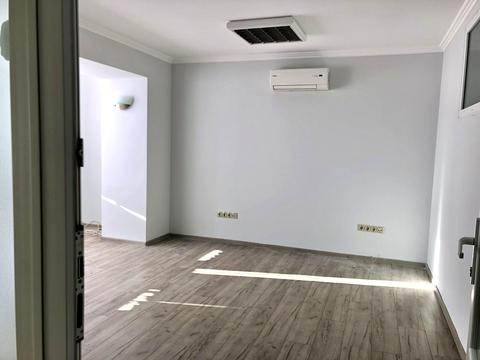 комерційна за адресою Вовчинецька вул., 124