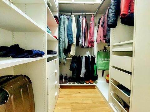 квартира за адресою Практична вул., 1