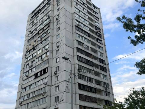 квартира по адресу Ревуцкого ул., 42