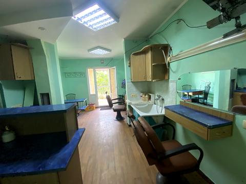 комерційна за адресою Гірницький мікрорайон , 25