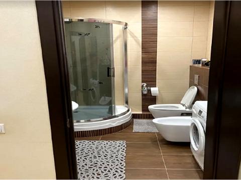 квартира за адресою Літературна вул., 1а