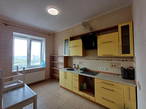 квартира за адресою Тракторобудівників просп., 103-Б
