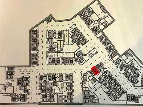 паркомісце за адресою Набережно-Хрещатицька вул., 21