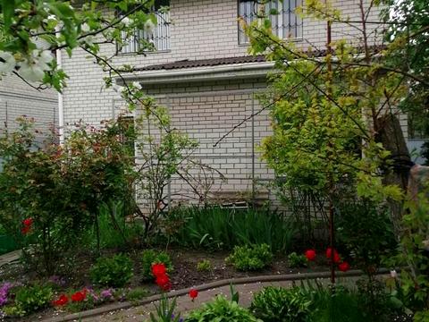 будинок за адресою Першотравнева вул.