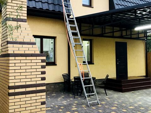 будинок за адресою Георгія Липського вул. (Толбухіна), 38