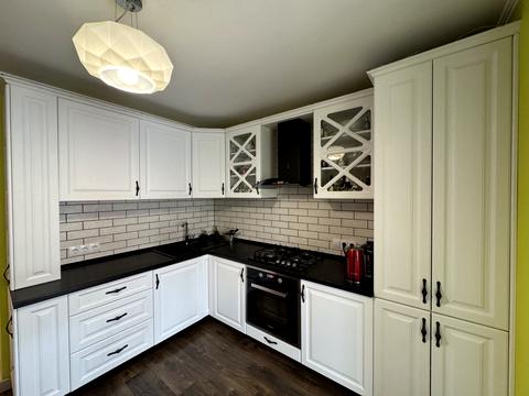 квартира за адресою Миколаївська вул., 19