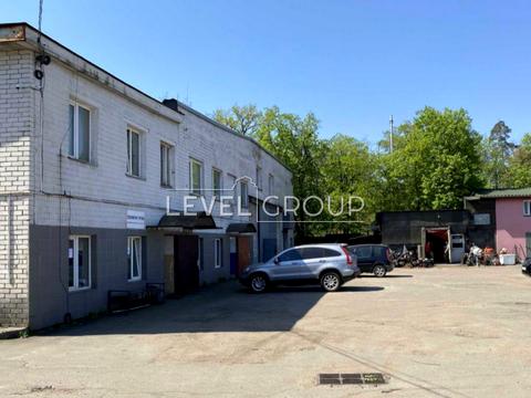 комерційна за адресою Святошинська вул., 23