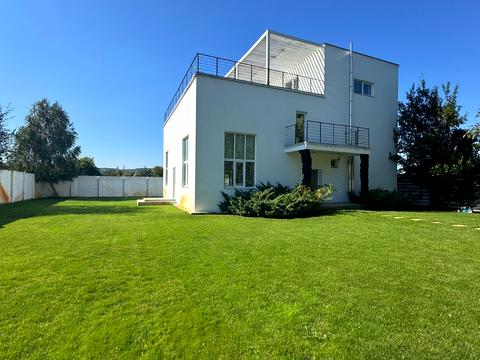 будинок за адресою Дніпровське шосе