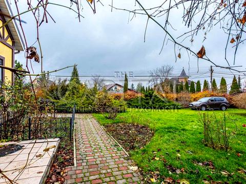 будинок за адресою Луговий пров.