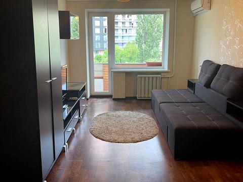 квартира за адресою Євгена Коновальця вул. (Щорса), 15 к1