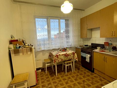 квартира за адресою Миколи Закревського вул., 8