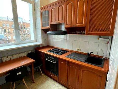 квартира по адресу Дмитрия Яворницкого просп. (Карла Маркса), 68