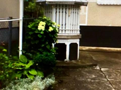 дом по адресу с. Старые Куты, Шкільна
