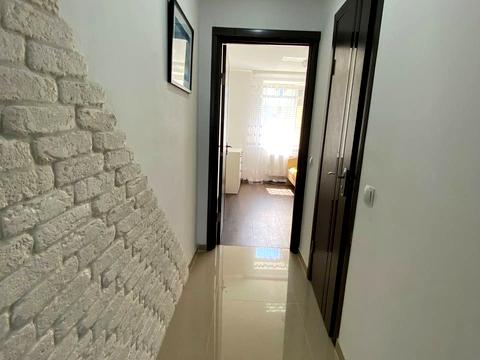 квартира за адресою Крайна вул., 1А