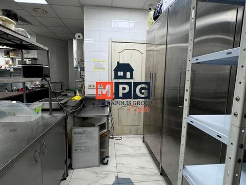 комерційна за адресою Науки вул., 77