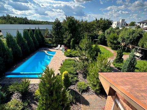 дом по адресу індустріальна, 18