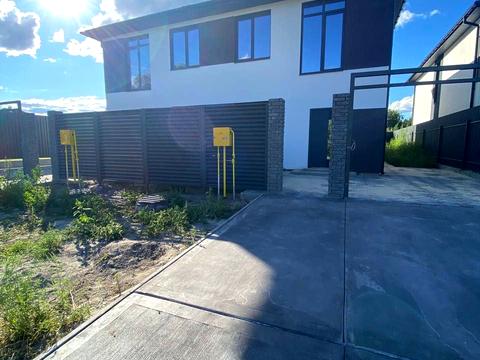 дом по адресу Дніпровська, 1-А