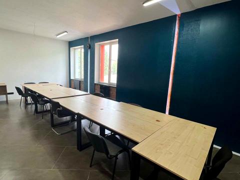 коммерческая по адресу Нижнеюрковская ул., 9