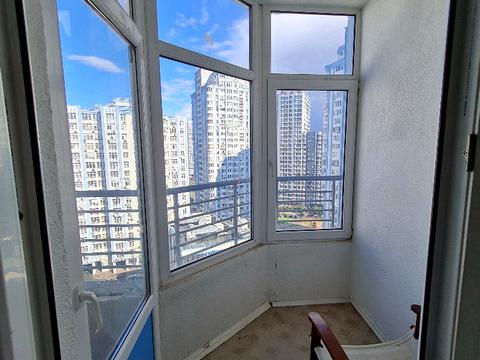 квартира за адресою Дніпровська набережна вул., 26-Г