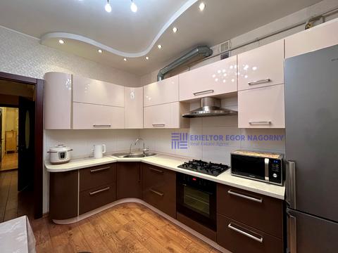 квартира по адресу Дмитрия Яворницкого просп. (Карла Маркса), 55