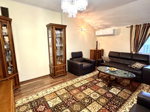 квартира за адресою Двірська вул., 20