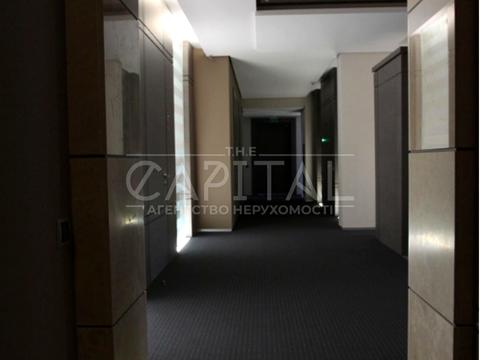 комерційна за адресою Студентська, 12