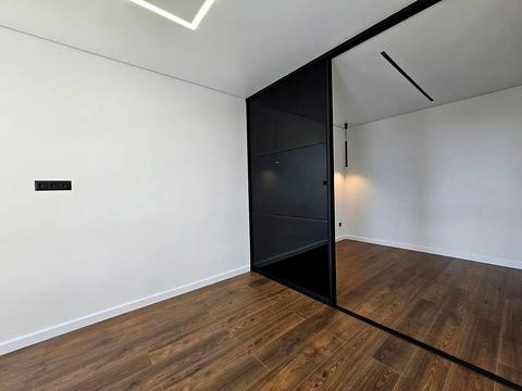 квартира по адресу Крайковского ул., 2
