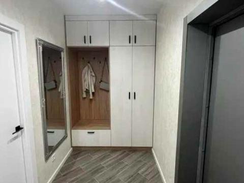 квартира по адресу Ревуцкого ул., 40-Б